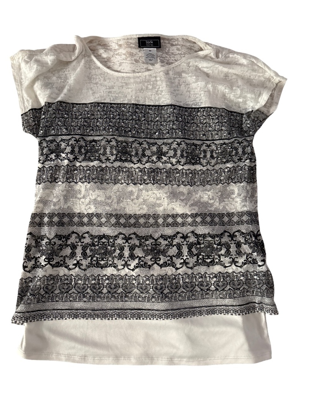 Lark Lane White and Black Patterned Lace-Print Top